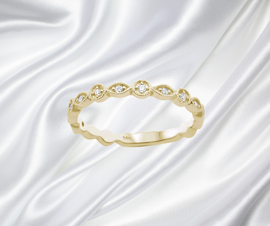 14K Yellow Gold Diamond Band Ring Size 6.5